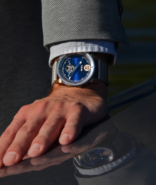 V6-42-EV La Chic - BRM Chronographes