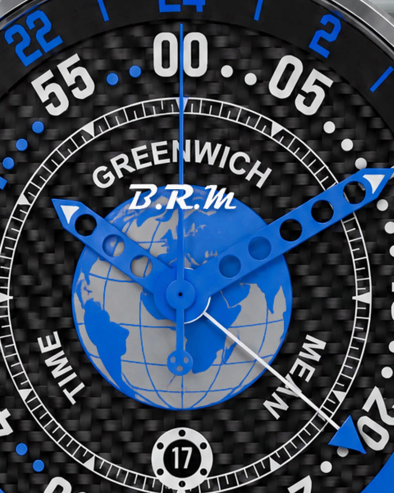 ميناء V6-44 GMT Paris Blue: كرة أرضية مطبوعة على ألياف الكربون، عقرب GMT وحلقة 24 ساعة